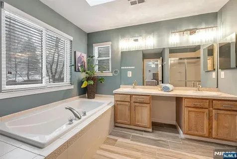 114 Black Oak Trail Jefferson Township NJ 07849