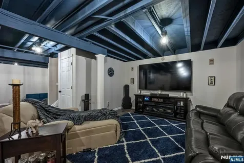 114 Black Oak Trail Jefferson Township NJ 07849