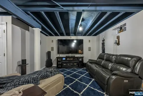 114 Black Oak Trail Jefferson Township NJ 07849