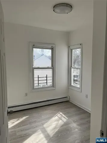 84 Main Street Paterson NJ 07522