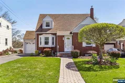 59 Pershing Road Clifton NJ 07013