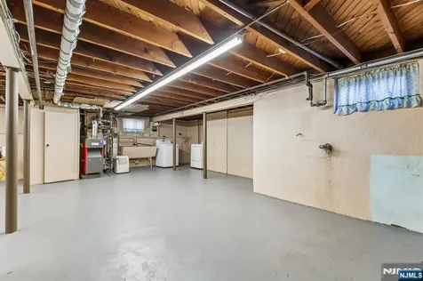 59 Pershing Road Clifton NJ 07013