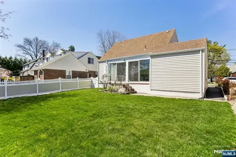 59 Pershing Road Clifton NJ 07013