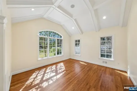 14 O Shaughnessy Lane Closter NJ 07624