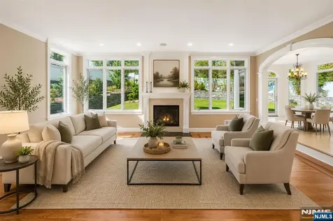 14 O Shaughnessy Lane Closter NJ 07624