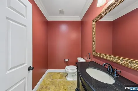 14 O Shaughnessy Lane Closter NJ 07624