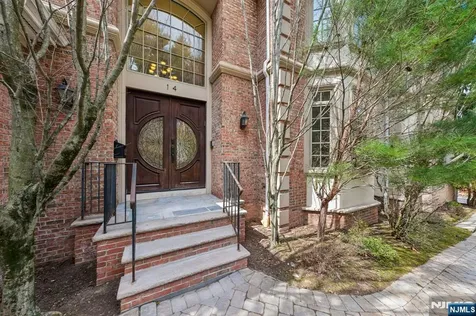 14 O Shaughnessy Lane Closter NJ 07624
