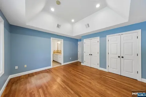 14 O Shaughnessy Lane Closter NJ 07624