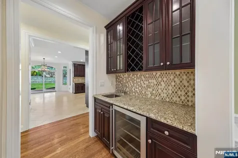 14 O Shaughnessy Lane Closter NJ 07624