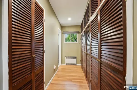 208 Prospect Avenue Oradell NJ 07649