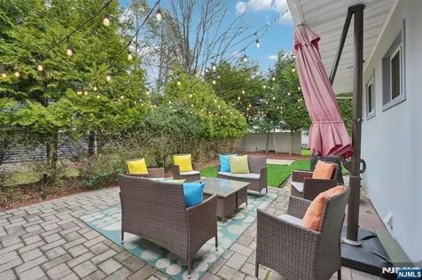208 Prospect Avenue Oradell NJ 07649