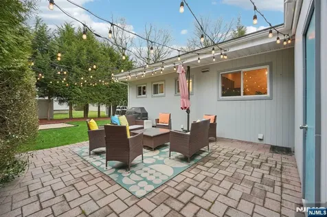 208 Prospect Avenue Oradell NJ 07649