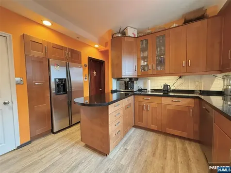 799 2nd Street Secaucus NJ 07094