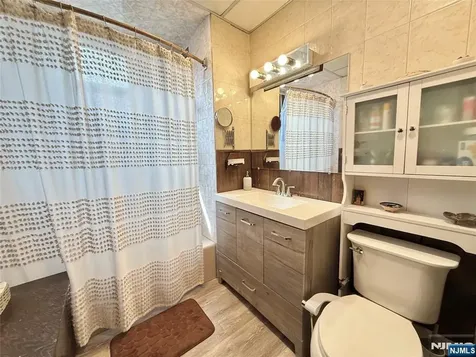 799 2nd Street Secaucus NJ 07094