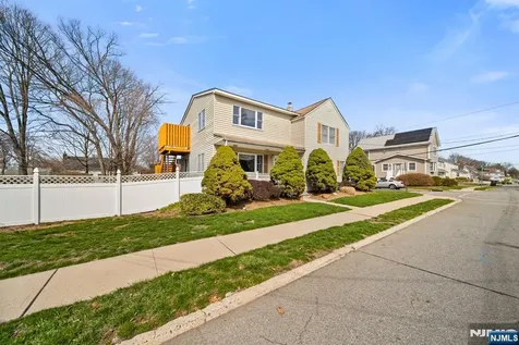 125 Merritt Avenue Bergenfield NJ 07621
