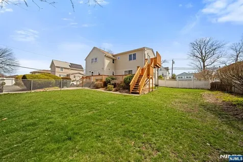 125 Merritt Avenue Bergenfield NJ 07621