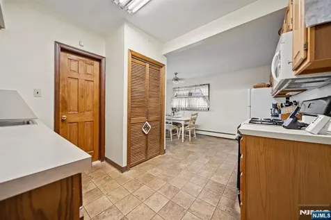 125 Merritt Avenue Bergenfield NJ 07621