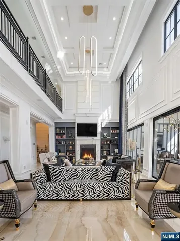6 Deertrail Road Saddle River NJ 07458