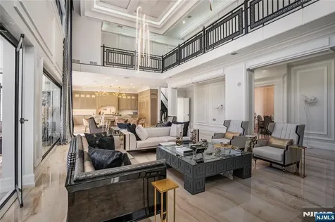 6 Deertrail Road Saddle River NJ 07458