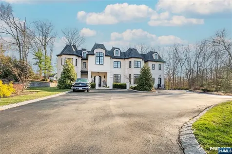6 Deertrail Road Saddle River NJ 07458
