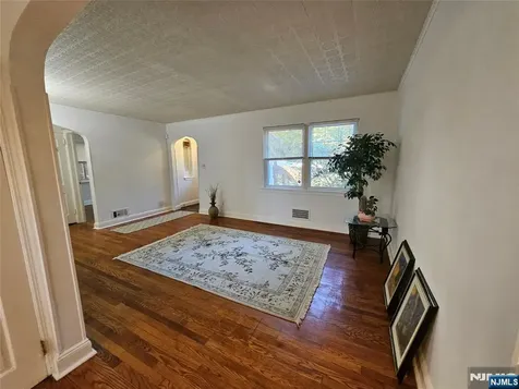 55 Rutgers Place River Edge NJ 07661