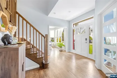 87 Monroe Avenue Cresskill NJ 07626