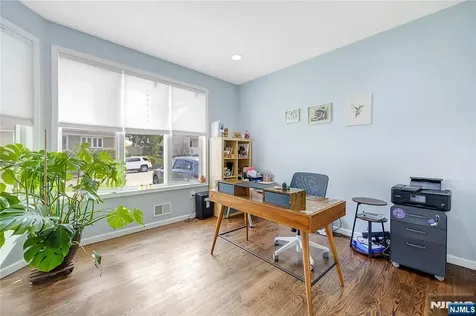 87 Monroe Avenue Cresskill NJ 07626