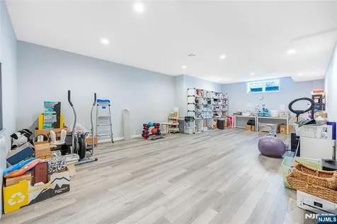 87 Monroe Avenue Cresskill NJ 07626