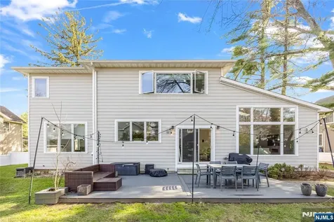 87 Monroe Avenue Cresskill NJ 07626