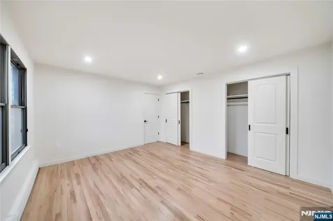468 Morse Avenue Ridgefield NJ 07657