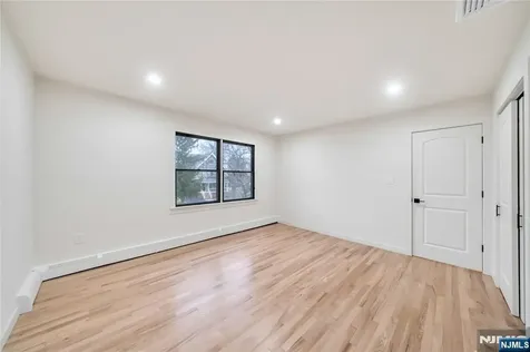 468 Morse Avenue Ridgefield NJ 07657