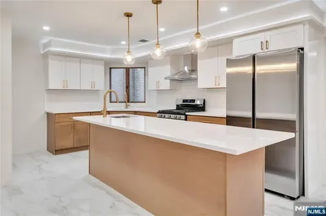 468 Morse Avenue Ridgefield NJ 07657
