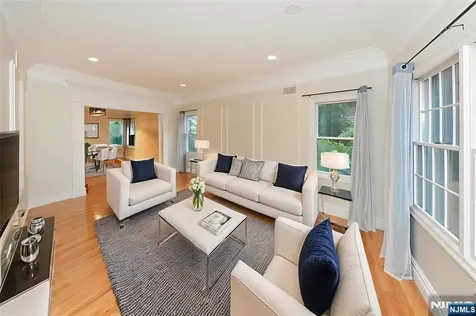 2186 Jones Road Fort Lee NJ 07024