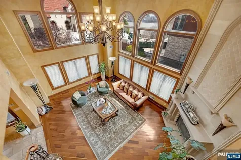 10 Fox Terrace Cliffside Park NJ 07010