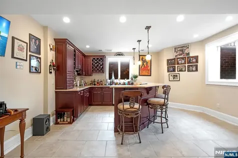 10 Fox Terrace Cliffside Park NJ 07010