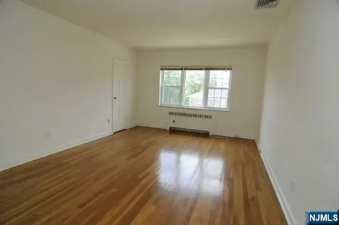 5 Heights Road Ridgewood NJ 07450