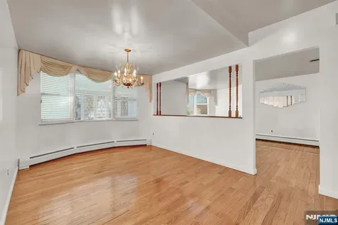 248 Donaldson Avenue Rutherford NJ 07070