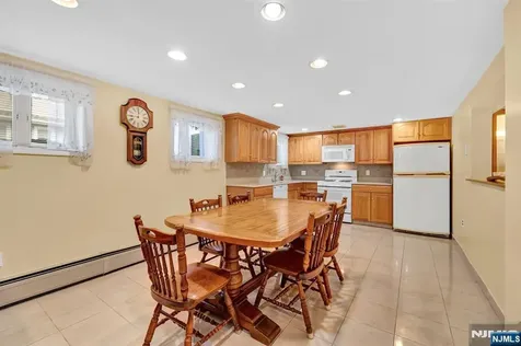 248 Donaldson Avenue Rutherford NJ 07070