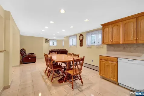 248 Donaldson Avenue Rutherford NJ 07070