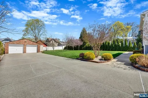 248 Donaldson Avenue Rutherford NJ 07070