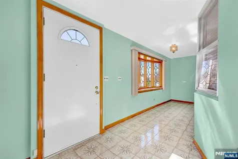 248 Donaldson Avenue Rutherford NJ 07070