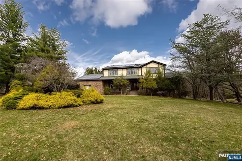 81 Crescent Avenue Mahwah NJ 07430