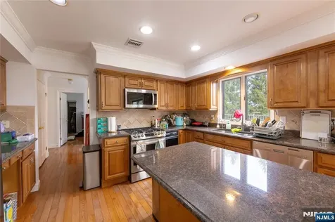 81 Crescent Avenue Mahwah NJ 07430
