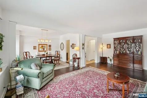 10 Crestmont Road Montclair NJ 07042
