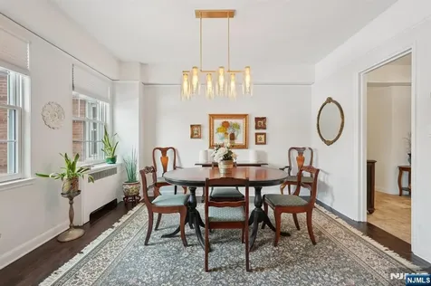 10 Crestmont Road Montclair NJ 07042