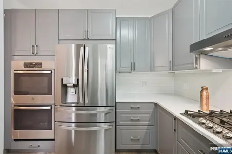 10 Crestmont Road Montclair NJ 07042