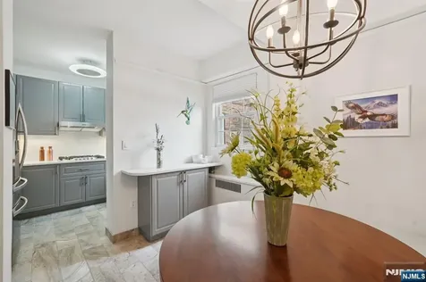 10 Crestmont Road Montclair NJ 07042