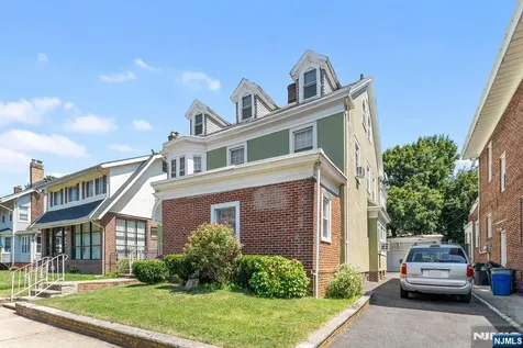 78-80 Girard Place Newark NJ 07108