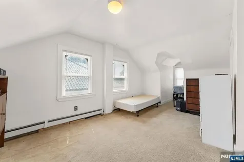 78-80 Girard Place Newark NJ 07108