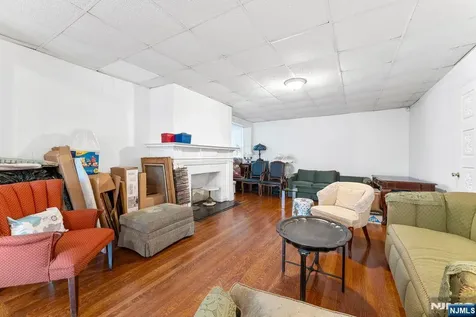 78-80 Girard Place Newark NJ 07108